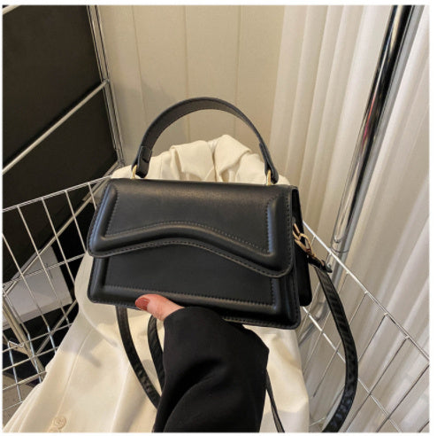 Bloom ™ |  Belvoir mini-tas